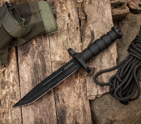 The Combat Knife: Engineered for the frontline, it's your trusted partner for close-quarters defense and utility tasks. #CombatKnife #FrontlineGear #CloseQuarters #DefenseAndUtility #MilitaryEssentials Knifes Tactical Combat, Trowing Knife, Isaac Core, Best Special Forces, Military Knife, Knife Aesthetic, Close Quarters Combat, Dashiki For Men, Military Knives