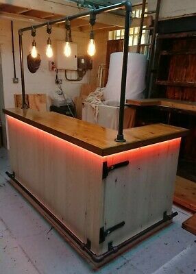 Bar Carts Styling, Home Bar Ideas Diy, Inhouse Bar, Bar Con Pallet, Bar Ideas Diy, Sunroom Bar, Corner Home Bar, Bar En Palette, Home Bar Plans