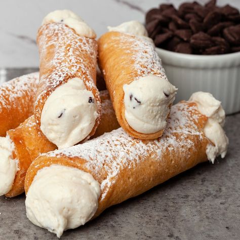 Gluten Free Cannoli Recipe, Gluten Free Cannoli, Pizza Sugar Cookie, Cannoli Recipe, Gluten Free Puff Pastry, Gf Baking, Puff Pastry Dough, Wheat Free Recipes, Gluten Free Sweets