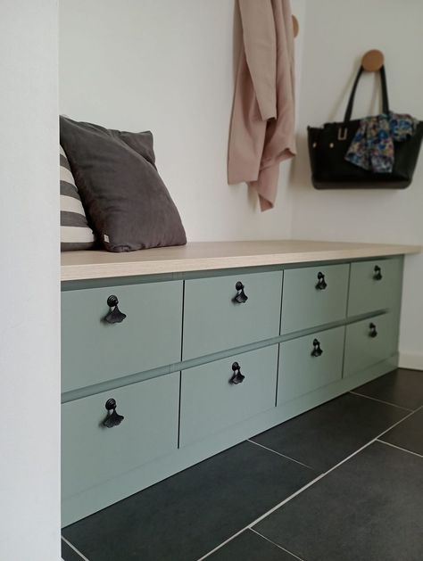 Ikea tips, hacks and more! | ENTRANCE BENCH WITH LOTS OF STORAGE 👠🎒🧥🧣🧤 ...also an IKEA HACK of 4 x IKEA Malm night stands modules Ikea Malm Dresser Entryway, Ikea Hack Entryway Bench, Ikea Shoe Bench Hack, Nordli Ikea Hack, Ikea Bench Seat, Nordli Ikea, Ikea Shoe Storage, Malm Hack, Shoe Storage Hacks