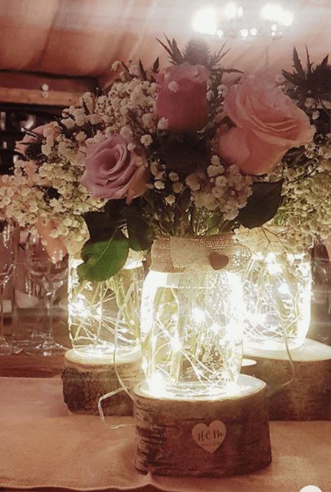 Wedding Mason Jar Ideas, Lighted Wedding Centerpieces, Mason Jar Wedding Centerpieces, Centerpieces Quinceanera, Tinted Mason Jars, Mason Jar Fairy Lights, Mason Jar Ideas, Sweet 16 Centerpieces, Quinceanera Centerpieces