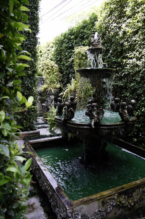 Water Wall Fountain, Goth Garden, Inspo Art, Inspo Hair, Inspo Makeup, Gothic Garden, Natural Pond, Carrd Inspo, Outdoor Fountain