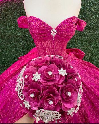 Hot Pink Quince Cake, Hawaiian Quinceanera Theme, Magenta Quinceanera Dresses, Hot Pink Quinceanera Theme, Hot Pink Quince, Quincena Ideas, Hot Pink Quinceanera, Blob Fish, Quince Planning