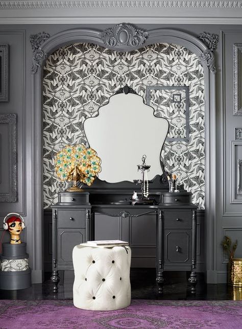 Swooning over the new moody Anna Sui x PBTeen collab. Classic Luxury Living Room, Style Bedroom Ideas, Stylish Bedroom Decor, Luxury Living Room Decor, Wall Furniture, Floor Lamp Bedroom, Mid Century Modern Bedroom, Living Bedroom, Wall Lamps Bedroom