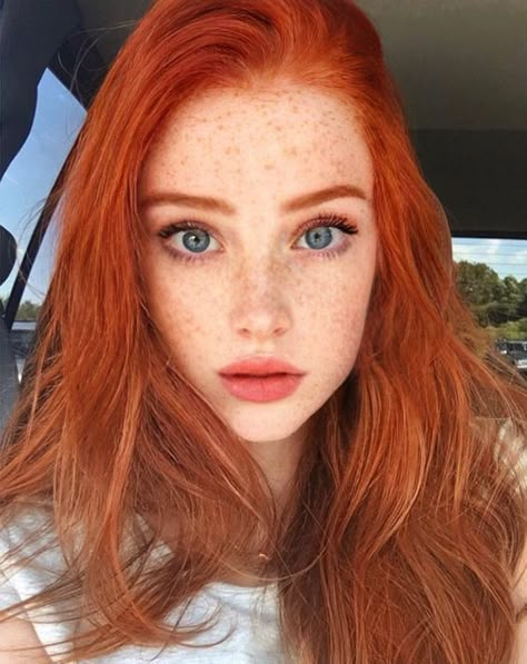 Red Hair Freckles, Women With Freckles, Beautiful Freckles, Pretty Redhead, Freckles Girl, Red Haired Beauty, Red Hair Woman, 얼굴 그리기, Beautiful Red Hair