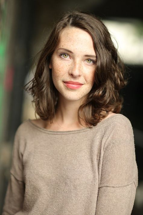 Newcomer: Rising star Annes Elwy will play middle sister Beth Annes Elwy, Little Women Jo And Friedrich, Little Women Amy March, Little Women Jo March, Little Women 2019 Poster, Marmee March Little Women, Steampunk Hairstyles, Beautiful Freckles, Girls Magazine