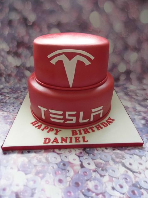 Tesla Birthday Party Ideas, Tesla Cake, Car Themed Cake, Birthday Cake For Boyfriend, Boy 16th Birthday, Cake For Boyfriend, Music Cake, 2nd Birthday Party For Boys, Cool Cake Designs