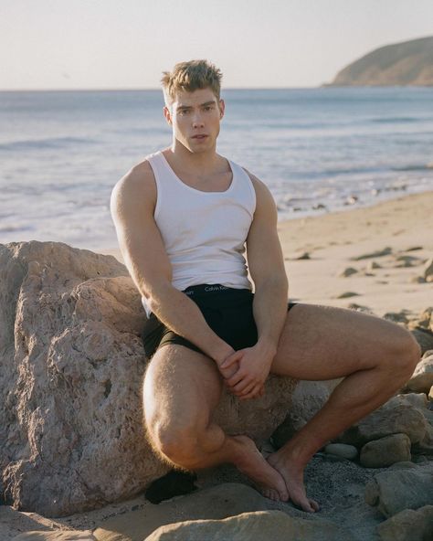 Derek Chadwick’s Instagram post Derek Chadwick, Male Figure, Sleeveless Crop Top, Male Beauty, Model Photography, Male Model, Instagram Post, Instagram Photos, Instagram Posts