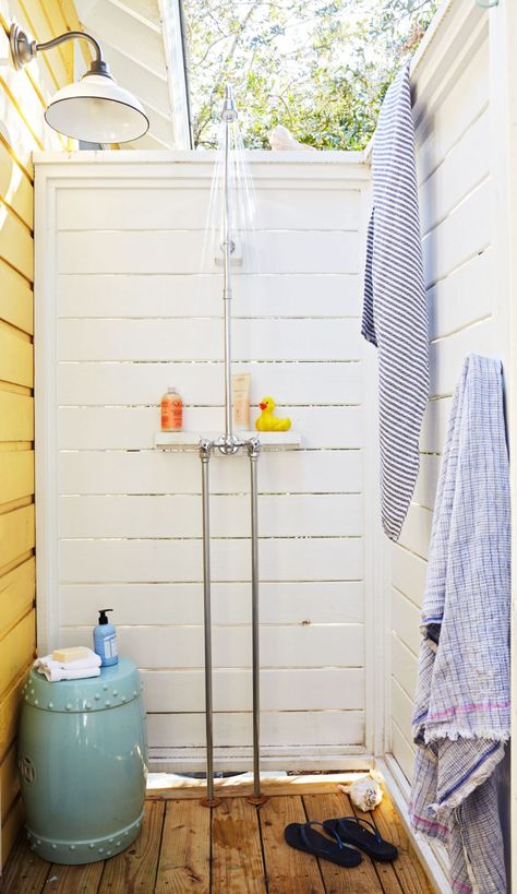 600 Square Foot Beach Cottage Outdoor Shower Decorators White Benjamin Moore, Florida Beach Cottage, Outside Showers, Cottage Outdoor, Custom Bookshelves, Beach Shower, Cape House, Outdoor Bathrooms, Florida Beach