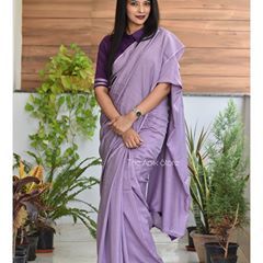 The Apik Store (@theapikstore) • Instagram photos and videos Kerala Saree Blouse Designs, Indian Dress Up, Keep Me Stylish, Formal Saree, Cotton Saree Blouse Designs, Cotton Saree Blouse, Saree Wearing, Cotton Saree Designs, Sari Blouse Designs