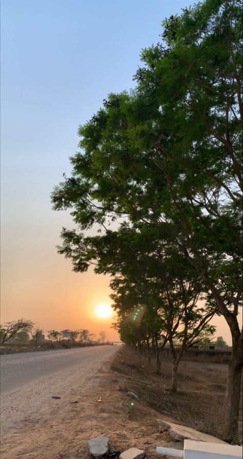 Village Morning Snap, Pind Village Snap, Morning Snap, Nature Photography Trees, Sky Photography Nature, Amazing Nature Photography, Night Scenery, Emotional Photography, Landscape Photography Nature