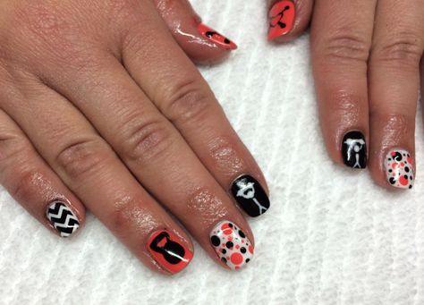 CrossFit nail art with gel Crossfit Nails, Borderlands, Losing Her, Crossfit, Nail Designs, Nail Art, Lost, Bar, Nails