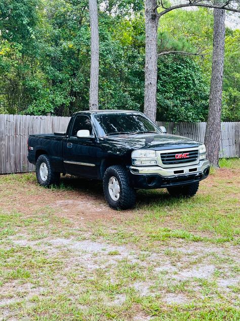 Ford Ranger Single Cab, Pretty Trucks, Squatted Trucks, Chevy Silverado Single Cab, Silverado Single Cab, Sierra Gmc, Saving Methods, Gmc Suv, Single Cab Trucks