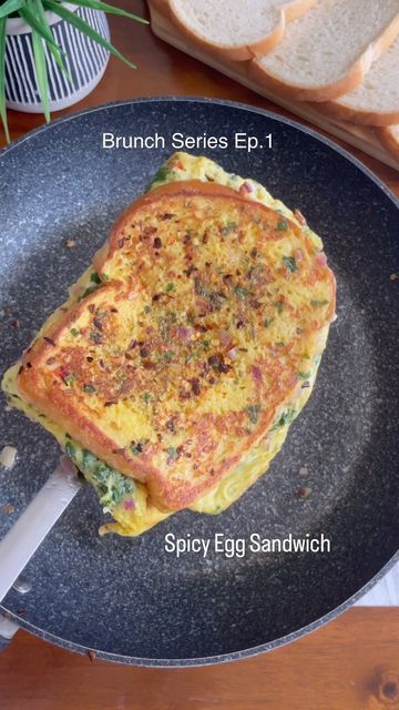 Shenaz > Food & Home 📍Canada on Instagram: "Brunch Series Ep.1 Spicy Egg Sandwich 📌 . Follow me for some new recipes you can try for breakfast or lunch or combine it together for Brunch! What went in ⬇️ 3 eggs 2 tbp chopped onions 1 chilli Chopped coriander 1/4 tsp turmeric Salt as needed 2 tbsp milk Oil/ butter to fry Bread slices 2 1/2 tsp chilli flakes 1/2 tsp oregano 1 slice cheese ( add more if you like or leave it out if you don’t) Oil to fry #brunchideas #frenchtoast #eggs Spicy Sandwich Recipes, Chopped Cheese Sandwich, Fried Egg Breakfast, Spicy Sandwich, Mediterranean Chicken Recipes, Egg Sandwich Recipe, Fried Egg Sandwich, Egg Sandwich Breakfast, Spicy Eggs