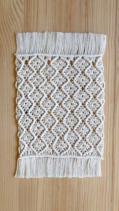 DIY MACRAME TABLECLOTH PATTERN Macrame Table Cloth, Macrame Tablecloth, Macrame Rug, Coffee Table Centerpiece, Tablecloth Pattern, Bohemian Diy, Free Macrame Patterns, Macrame Table, Makramee Diy