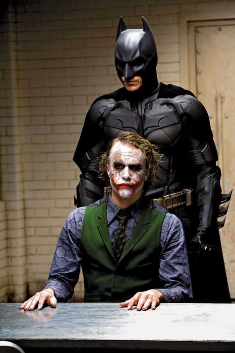 Explain A Film Plot Badly, Dark Knight Wallpaper, Batman Christian Bale, Aryton Senna, Joker Heath, Joker Poster, The Dark Knight Trilogy, Karakter Marvel, Heath Ledger Joker