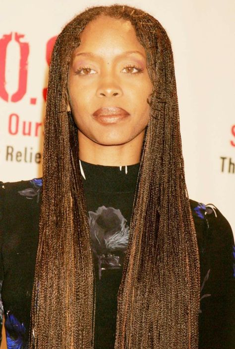 Erykah Badu Micro Braids, Erakyuh Badu 90s, Erykah Badu Braids, 90s Braids Hairstyles, Erykah Badu Style, Black Resistance, Hair Styles Braids, Styles Braids, Erykah Badu