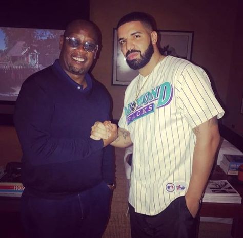 May 27, 2018: Drake in Miami Drake 2018, Aubrey Graham, Octobers Very Own, Aubrey Drake, Squeeze Pouch, Football Wallpaper, Baseball Softball, May 27, Sunflower Seeds