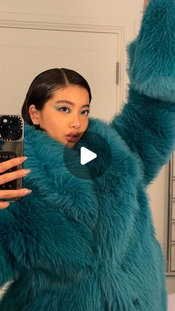 Steph Hui, Teal Eyeliner, Makeup Inspo, Concealer, Eyeliner, Makeup, Make Up