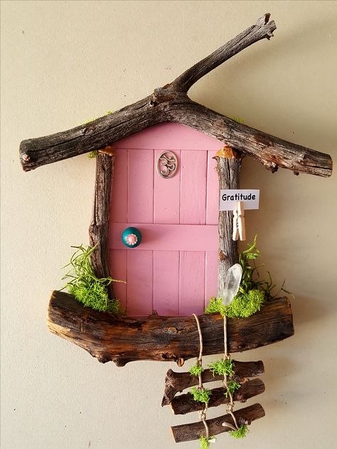 ~* ❤️ *~ Diy Crafts Slime, Fairy Garden Designs, Fairy Garden Crafts, Slime Craft, Fairy Crafts, Driftwood Crafts, Diy Fairy, Fairy Doors, Fairy Garden Diy