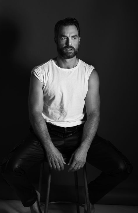 Murray Bartlett (Australian actor, Plays Dom on Looking) by photographer Jason… Murray Bartlett, Celebrity Men, Australian Actors, Hottest Celebrities, Celebrities Male, White Undershirt, Actors, Instagram Post, Tumblr