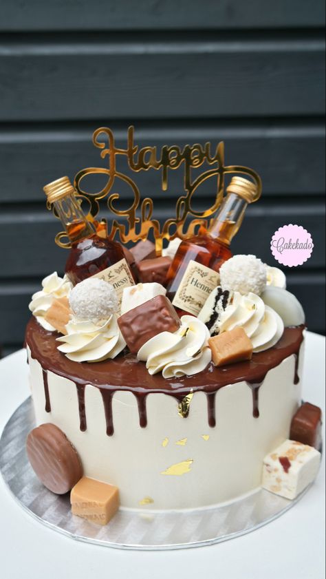 27th Birthday Cake For Him, 21st Birthday Cake With Alcohol Bottles, 33 Birthday Cake Men, Hennesy Cake For Him, Hennessy Party Ideas Decor, 26th Birthday Cake Ideas For Him, Liquor Birthday Cake, Hennessy Cake For Him, 24th Birthday Cake For Him