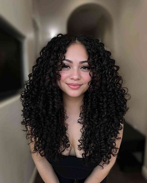 Layered Medium Length Curly Hair, Naturally Curly Face Framing Layers, Curly Hair W Layers, 3b Curly Hair Long Layers, Face Framing Long Layers Curly Hair, Curly Cut Inspo Pics, Curly Hair Haircuts Women, Curly Long Hair Layers, Curly Hair Headshots