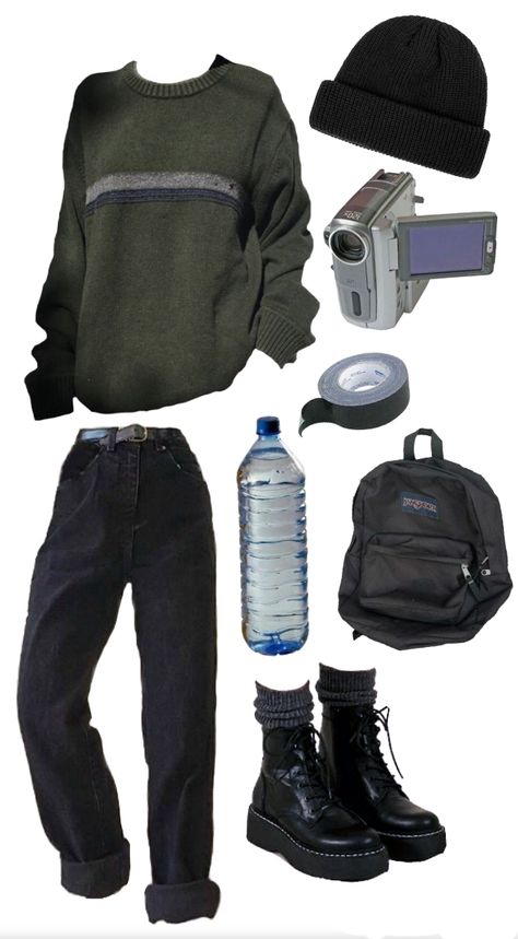 #grunge #90s #outfits #clothes #aesthetic #moodboard True 90s Grunge, Clean Grunge Aesthetic Clothes, 90s Grunge Inspired Outfit, Grunge 90s Outfits 1990s, 90s Grudge Aesthetics, Soft Grunge Aesthetic Clothes, Grunge Outfit Inspo Winter, Relaxed Grunge Outfits, 90s Grunge Winter Outfits