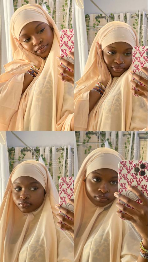 @she.is.aminata💕 Sanaa Core, Black Muslim Women, Hijabi Modest Outfits, Hijabi Streetwear, Khimar Hijab, Black Hijab, Group Photography Poses, Children Photography Poses, Victoria Fashion