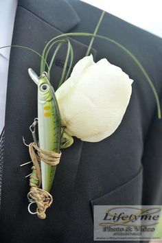 Top 10 Fishing Themed Wedding Ideas – Camo Ever After Fishing Wedding Cakes, Fishing Themed Wedding, Themed Wedding Ideas, Outdoor Country Wedding, Fishing Wedding, Western Wedding Dresses, Themed Wedding Cakes, Beach Wedding Decorations, Fishing Theme