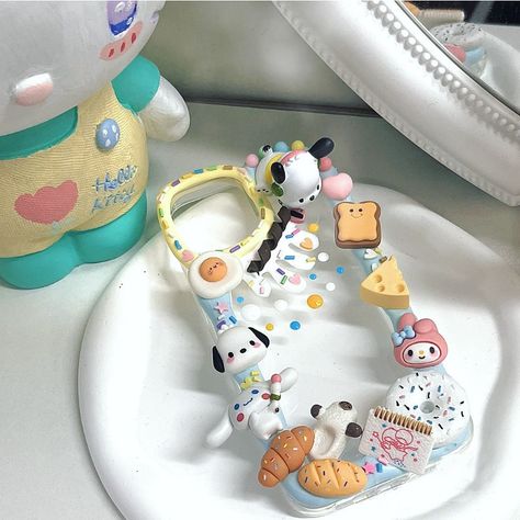 Deco Whip Phone Case, Sanrio Decoden Case, Deco Phone Cases Whipped Cream, Deco Cream Phone Case, Phone Case Business, Custom Phone Cases Diy, Custom Phone Cases Ideas, Korean Phone Cases, Decoden Diy