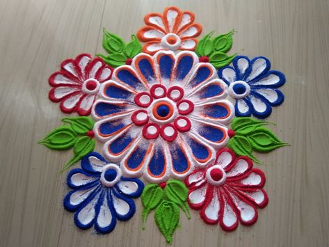 Siddhis rangoli art Gyaras Rangoli, Rangoli Designs For New Year, Easy Rangoli Designs For Beginners, Attractive Rangoli Designs, Rangoli Designs For Beginners, Rangoli Designs Easy, New Year Rangoli, Rangoli Simple, Rangoli Art