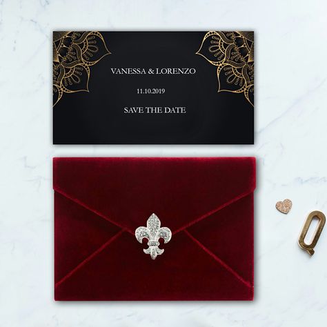 Wedding Envelopes Design, Elegant Invitation Design, Luxury Invitation Card, Velvet Invitation, Destination Wedding Themes, Handmade Invitations, Luxury Invitation, Handmade Wedding Invitations, Wedding Invitation Envelopes