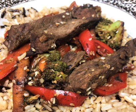 Venison Stir Fry - Hunter's Gear Guide Pheasant Breast Recipes, Venison Stir Fry Recipe, Venison Stir Fry, Pheasant Recipes, Food Hunter, Deer Meat, Stir Fry Recipe, Meat Dinners, Venison Recipes