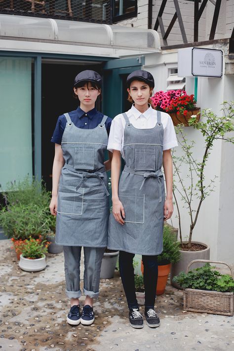 Working wear guoup - amont. restaurant uniform, barista, bar work wear, white shirts, denim stripe apron, stripe pants, chef wear, cheflife Barista Outfits, Restaurant Uniform, Cafe Uniform, Waiter Uniform, Cafe Apron, Korean Cafe, Korean Shirt, Restaurant Uniforms, Striped Apron