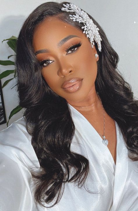 Wedding Hair Jewelry Black Women, Black Bride Hair Down, Black Bride Half Up Half Down Hair, Wedding Hair Down Black Women, Prom Hairstyles One Side Pulled Back, Old Hollywood Glamour Wedding Hair, Wedding Make Up Black Women, Bridal Hair Down With Headpiece, Glam Bride Hair