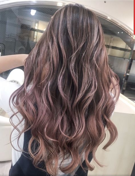 Brown Hair With Subtle Pink Highlights, Pink Brown Highlights, Pink Brown Hair Balayage, Pink Light Brown Hair, Pink Purple Highlights, Unique Hair Highlights, Pink Babylights, Light Pink Highlights In Black Hair, Asian Bayalage Hair