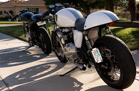 Side mount license plate with lucas light - Triumph Forum: Triumph Rat Motorcycle Forums Motorcycle License Plate Ideas, Rat Motorcycle, License Plate Ideas, Cb750 Cafe, Cb750 Cafe Racer, Bmw K100, Triumph Thruxton, Motorcycle License, Motor Cycle