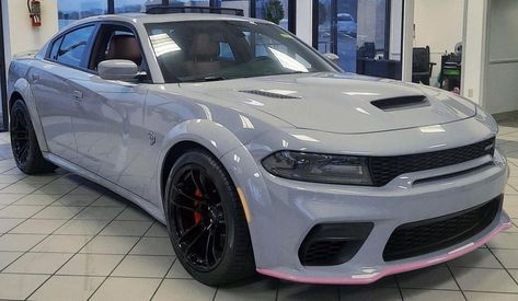 Grey Dodge Charger With Pink, Dodge Charger Gray, Gray Dodge Charger, Dodge Charger Hellcat Widebody Redeye, Hellcat Widebody Charger, Dodge Charger Wrap Ideas, Hellcat Redeye Charger, Dodge Charger Hellcat Custom, Hellcat Srt Charger