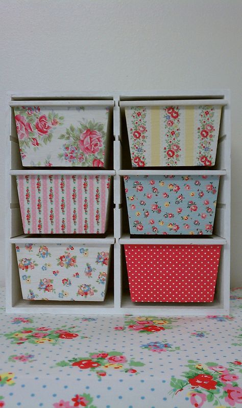 Cath Kidston decoupage mini drawer | Flickr - Photo Sharing! Trofast Ikea, Mini Drawer, Ikea Drawers, Amy Butler, Craft Rooms, Craft Stuff, Deco Floral, Cath Kidston, Craft Storage