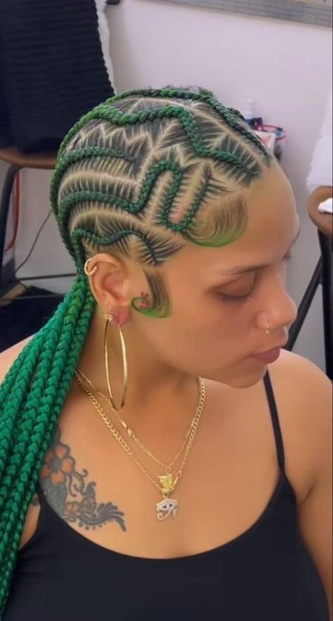 Feed In Braids Hairstyles Black Women, 8 Stitch Braids With Design, Straight Back Braids With Design, 10 Feed In Braids, Braid Hacks, Straight Back Cornrows, Short Hair Twist Styles, Lemonade Braids Hairstyles, Cornrows Braids For Black Women