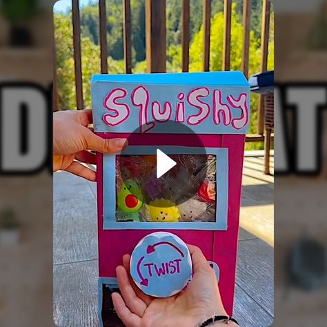 DIY Vending Machine 😍 - DIY That | Snapchat Squishy Vending Machine, Diy Squishy, Mini Vending Machine, Best Life Hacks, Squishies Diy, Crafts To Do When Your Bored, Easy Paper Crafts Diy, Ramen Recipes, Quick Crafts