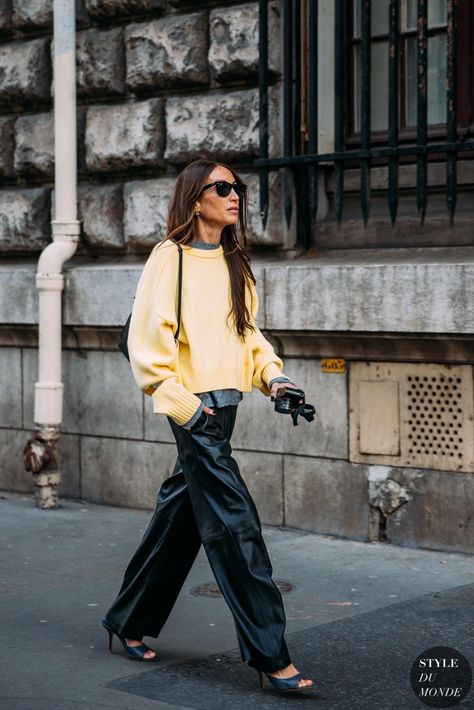 Street Style Paris Fashion Week 2022, New York Fashion Week 2022 Street Style, Street Style New York 2022, Fw Street Style 2022, Fashion Week Fall 2022 Street Style, Street Style Fw 22/23, Chloe Harrouche Style, Paris Fw 2022 Street Style, Street Style Fashion Week Winter 22/23