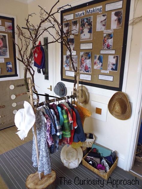 I love that they used real tree branches to create their costume rack. Reggio Emilia Cozy Corner, Dressing Up Area Eyfs, Curiosity Approach Eyfs Baby Room, Outdoors Eyfs, Curiosity Approach Eyfs, Atelier Ideas, Reggio Emilia Classroom, Reception Classroom, Curiosity Approach