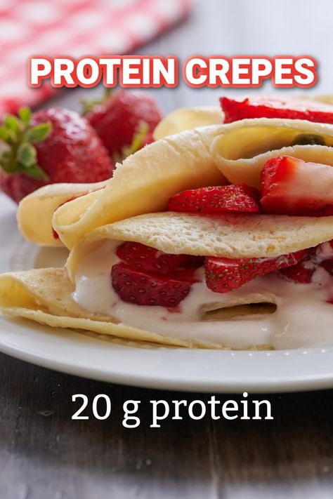 These simple protein crepes are a perfect balance of carbs and protein. 𝐂𝐚𝐫𝐛𝐬 from berries, yogurt, skim milk, and flour. 𝐏𝐫𝐨𝐭𝐞𝐢𝐧 from egg whites, skim milk, yogurt and protein powder. Easy Berry Dessert, Protein Crepes Recipe, Semaglutide Diet, Protein Crepes, Anabolic Recipes, Health Beet, Carbs And Protein, Protein Foods List, Protein Breakfasts