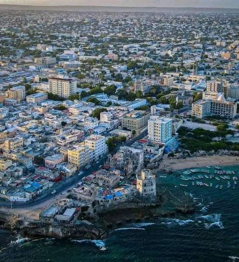 Mogadishu ,Somalia 🇸🇴 Mogadishu Somalia, Lucas Coly, Manchester United Team, Best Pose For Photoshoot, Amsterdam Travel, Cute Couple Art, East Africa, Photo To Video, City View