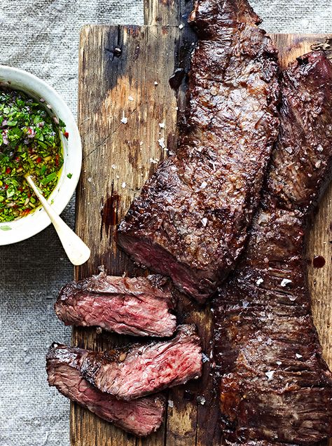 Skirt Steak with Chimichurri Sauce #food #recipes #dishes Good Steak Recipes, Steak With Chimichurri Sauce, Grilled Skirt Steak, Best Steak, Strip Steak, Skirt Steak, Carne Asada, How To Cook Steak, Cooking Skills