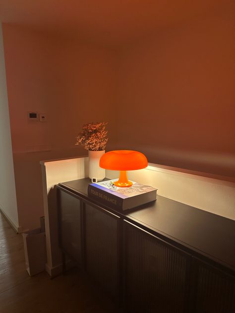 Orange Mushroom Lamp, Room Decor Orange, Living Room Decor Orange, Lamp For Room, Retro Living Room Decor, Orange Lamp, Brow Studio, Color Changing Lamp, Lighting For Bedroom