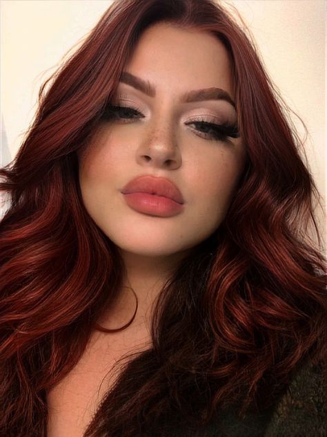 Redken 6rr, Pretty Red Hair, Dark Red Hair Color, Shades Of Red Hair, Tan Skin Blonde Hair, Short Red Hair, Red Hair Inspo, Dark Red Hair, Ginger Hair Color