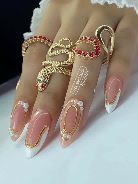 White Gold And Pink Nails, Nail Designs 2024 Trends, Nails Con Relieve, Shiny Nails Designs, Blush Nails, Nail Art Designs Diy, Uñas Acrilicas, Short Acrylic Nails Designs, Pink Acrylic Nails